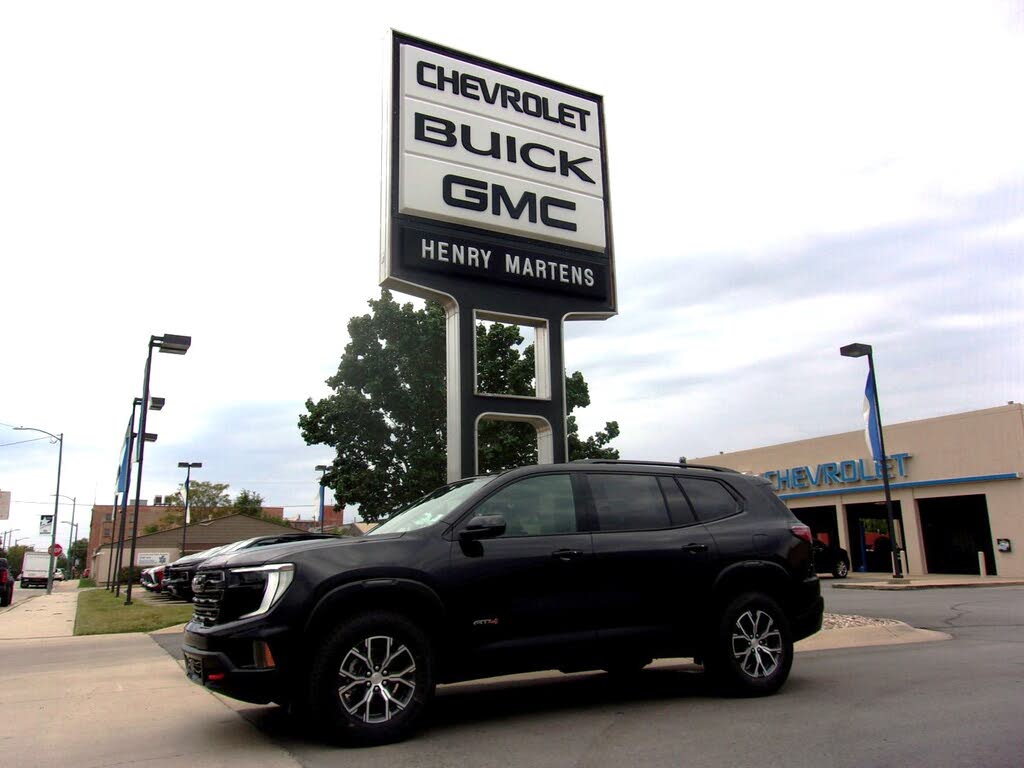 2026 GMC Acadia AT4 AWD