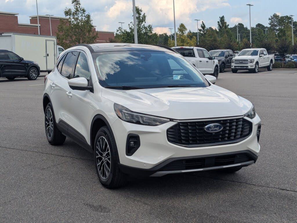 2025 Ford Escape Hybrid Plug-in FWD