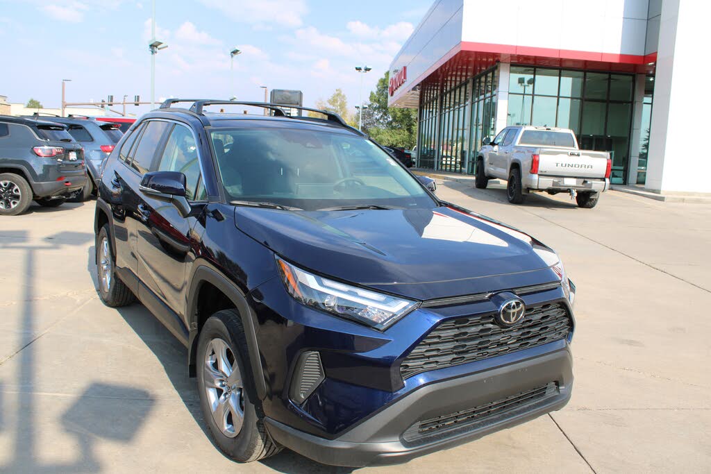2025 Toyota RAV4 XLE AWD