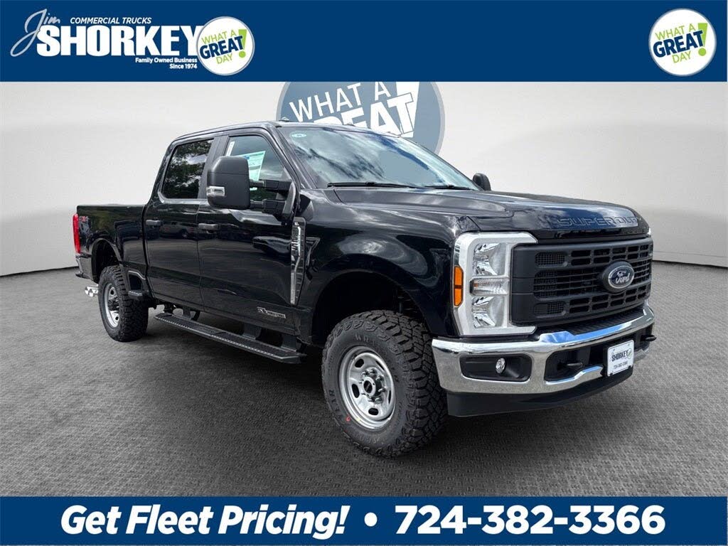 2026 Ford F-250 Super Duty XL Crew Cab 4WD