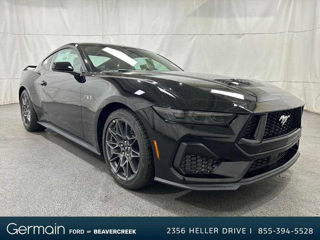 2025 Ford Mustang GT Fastback RWD