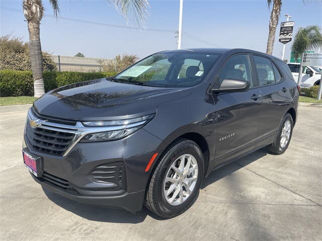 2022 Chevrolet Equinox LS FWD with 1LS