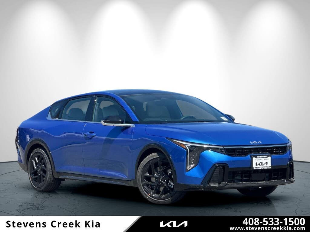 2025 Kia K4 GT-Line Turbo FWD