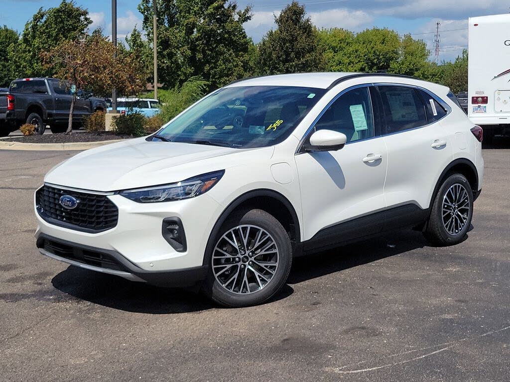 2025 Ford Escape Hybrid Plug-in FWD