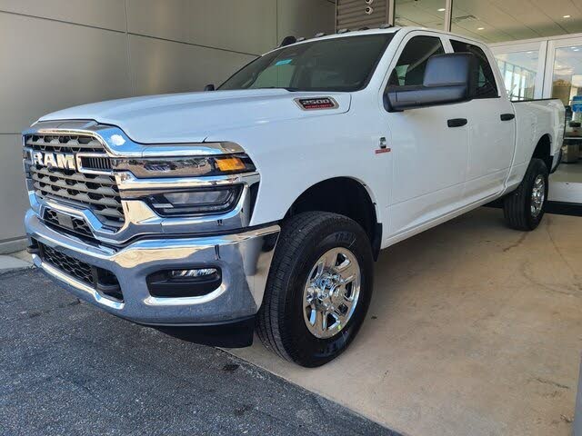 2026 RAM 2500 Tradesman Crew Cab 4WD