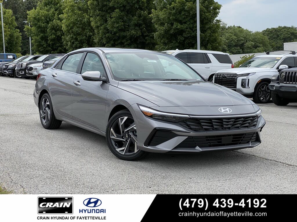 2025 Hyundai Elantra Limited FWD