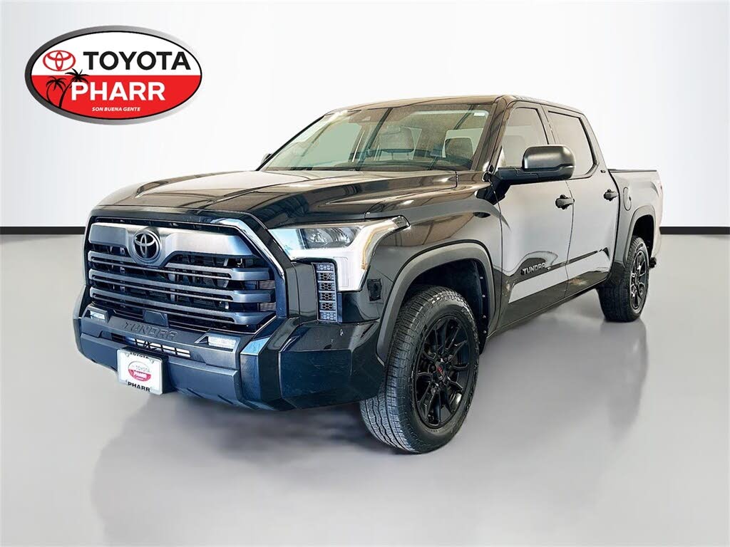 2023 Toyota Tundra SR5 CrewMax Cab 4WD