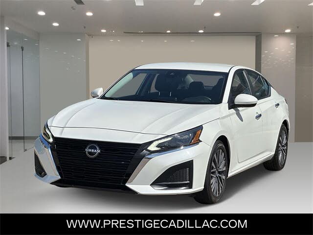 2023 Nissan Altima 2.5 SV FWD