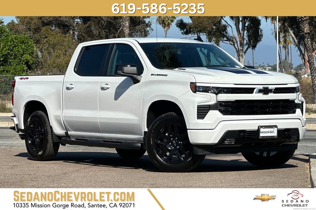 2025 Chevrolet Silverado 1500 RST Crew Cab 4WD