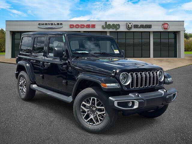 2025 Jeep Wrangler Sahara 4-Door 4WD