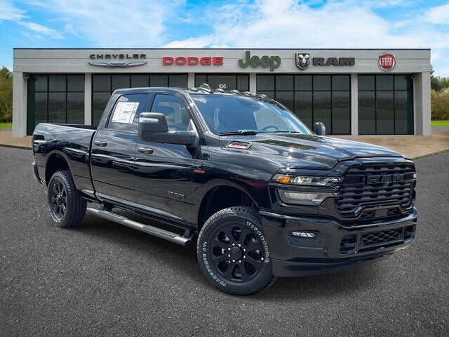 2025 RAM 2500 Big Horn Crew Cab 4WD