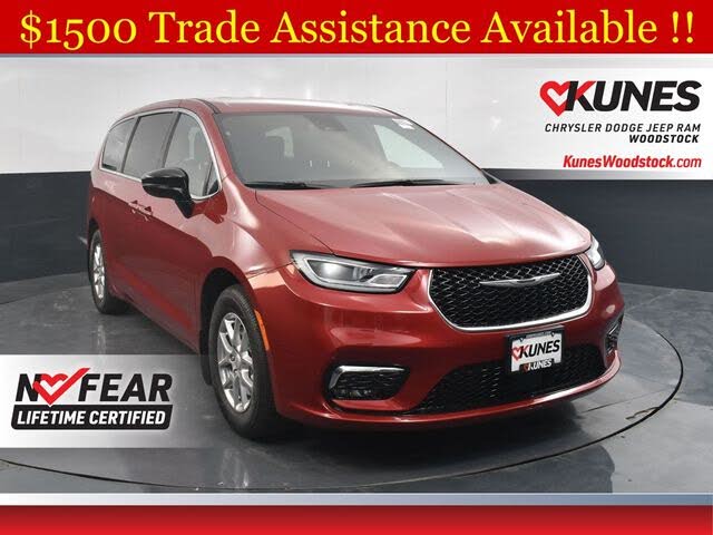 2026 Chrysler Pacifica Select FWD