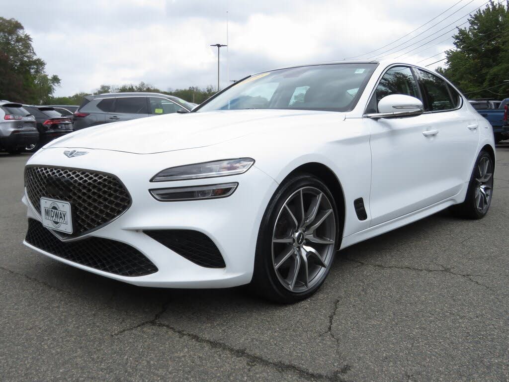 2022 Genesis G70 2.0T RWD