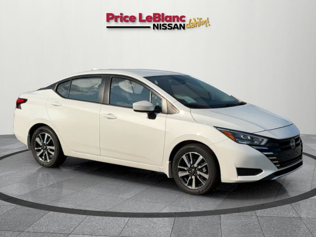 2025 Nissan Versa SV FWD