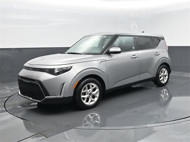 2023 Kia Soul LX FWD