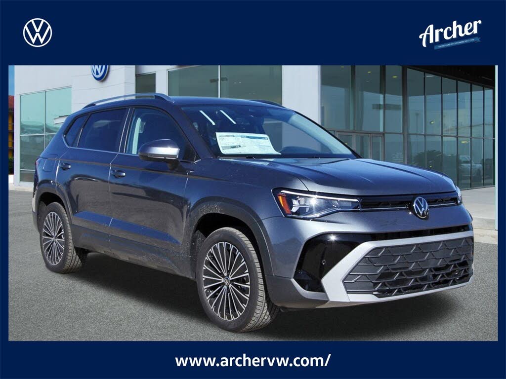 2025 Volkswagen Taos SE FWD