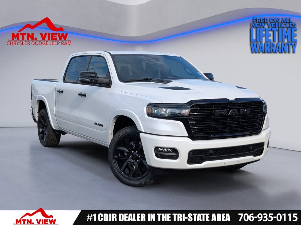 2026 RAM 1500 Laramie Crew Cab 4WD
