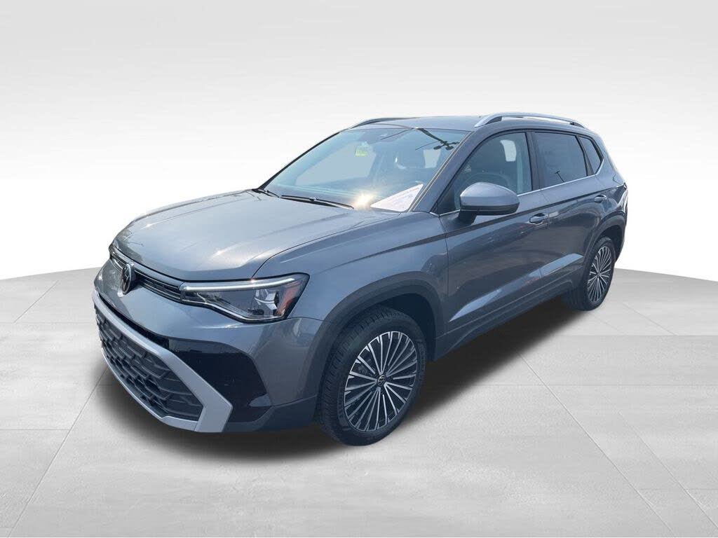 2025 Volkswagen Taos SE FWD