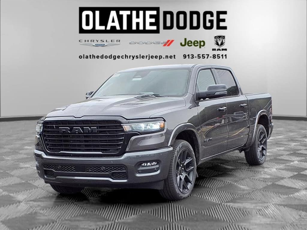 2026 RAM 1500 Laramie Crew Cab 4WD