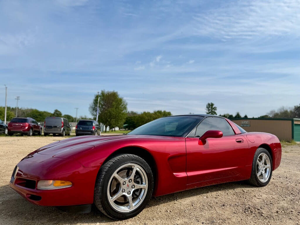 2001 Chevrolet Corvette Coupe RWD