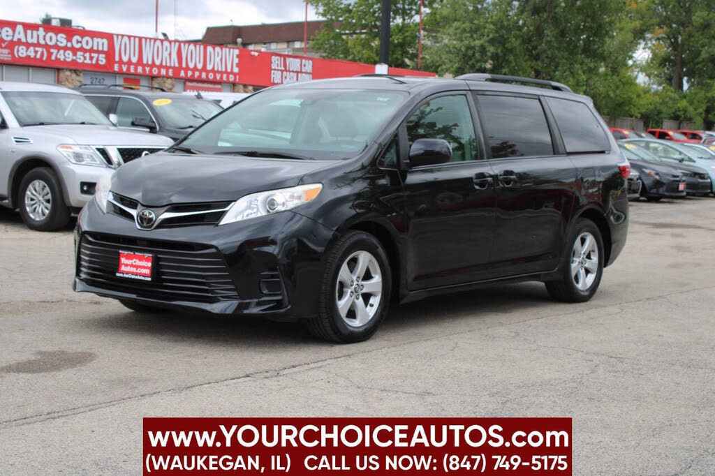 2018 Toyota Sienna LE 8-Passenger FWD