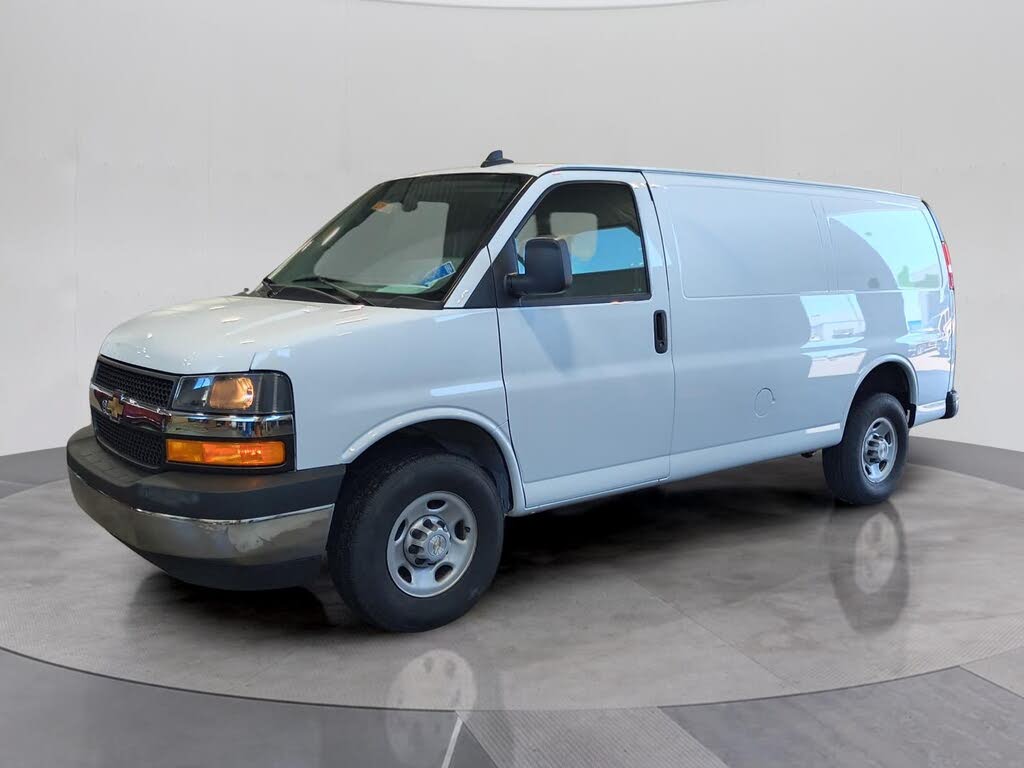 2023 Chevrolet Express Cargo 2500 RWD