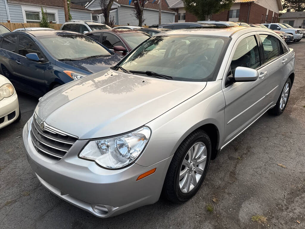 2010 Chrysler Sebring Limited Sedan FWD