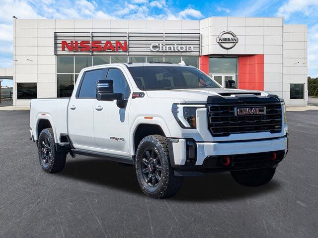 2024 GMC Sierra 2500HD AT4 Crew Cab 4WD