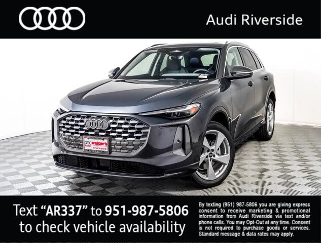 2025 Audi Q5 quattro Premium Plus 40 TFSI