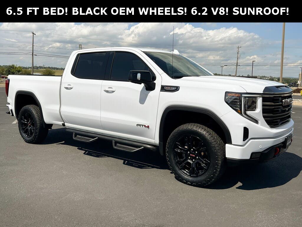 2024 GMC Sierra 1500 AT4 Crew Cab 4WD