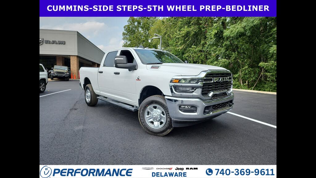 2026 RAM 2500 Tradesman Crew Cab 4WD