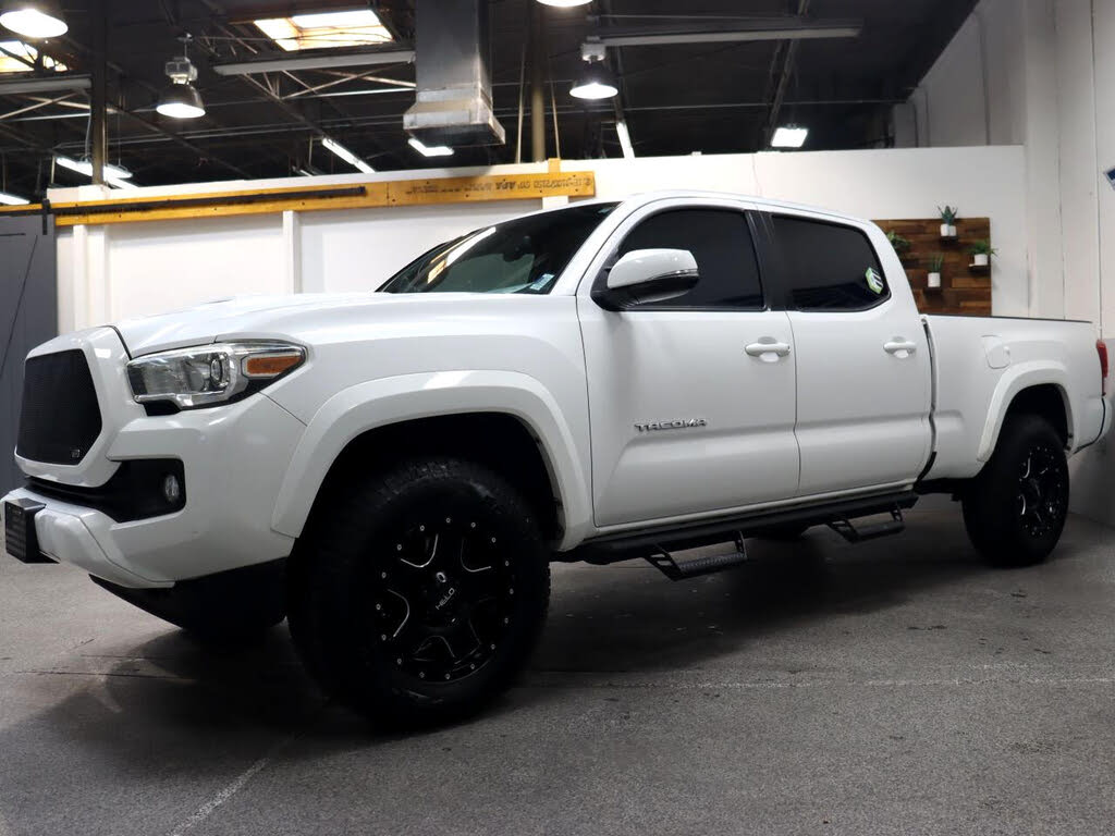 2016 Toyota Tacoma Double Cab V6 LB TRD Sport