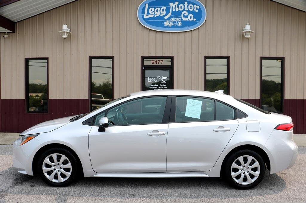 2020 Toyota Corolla LE FWD