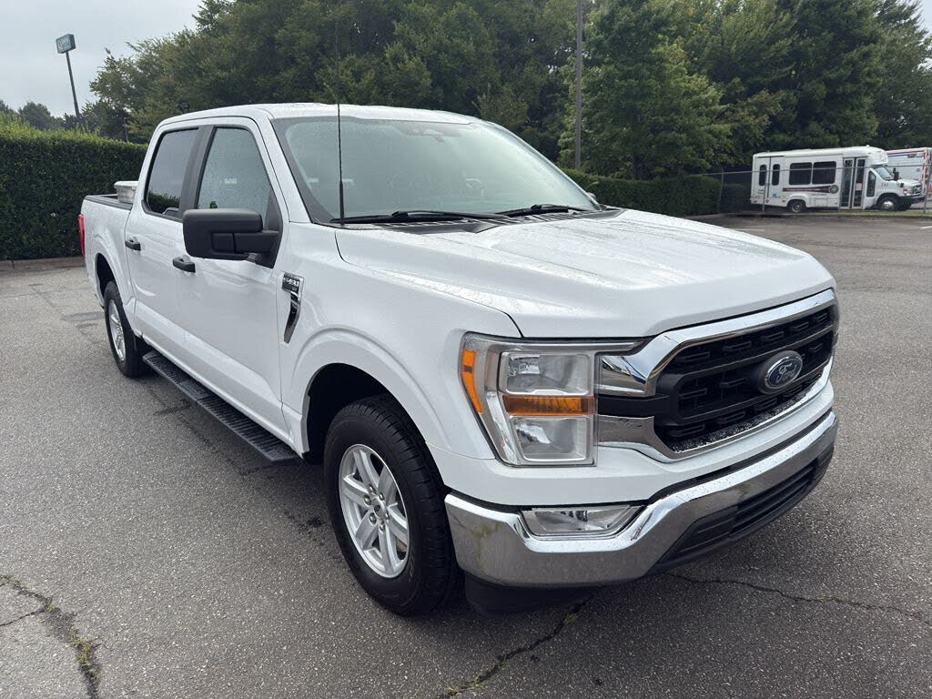 2022 Ford F-150 XLT SuperCrew RWD