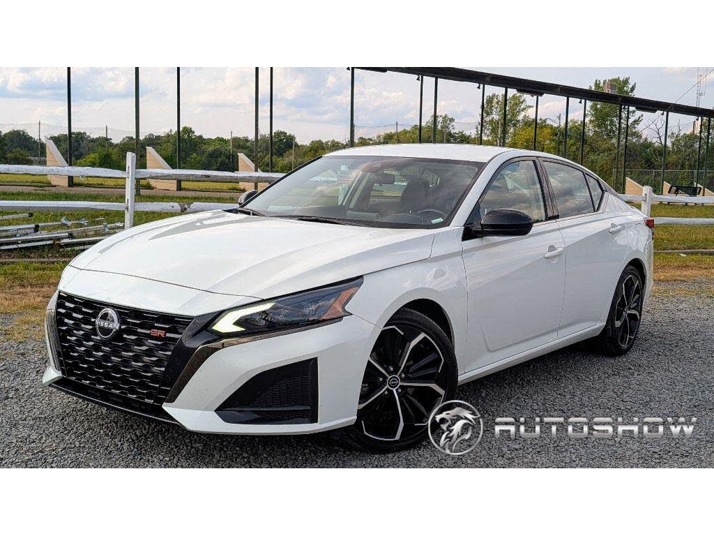 2023 Nissan Altima 2.5 SR FWD