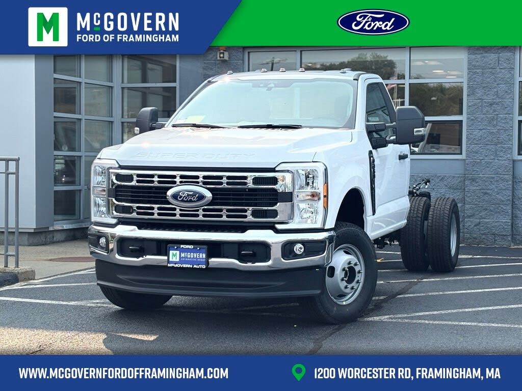2026 Ford F-350 Super Duty Chassis XL Regular Cab DRW 4WD