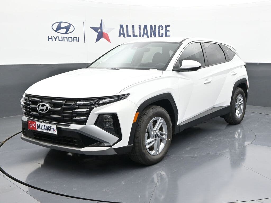 2025 Hyundai Tucson SE FWD