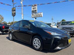 Toyota Prius LE FWD