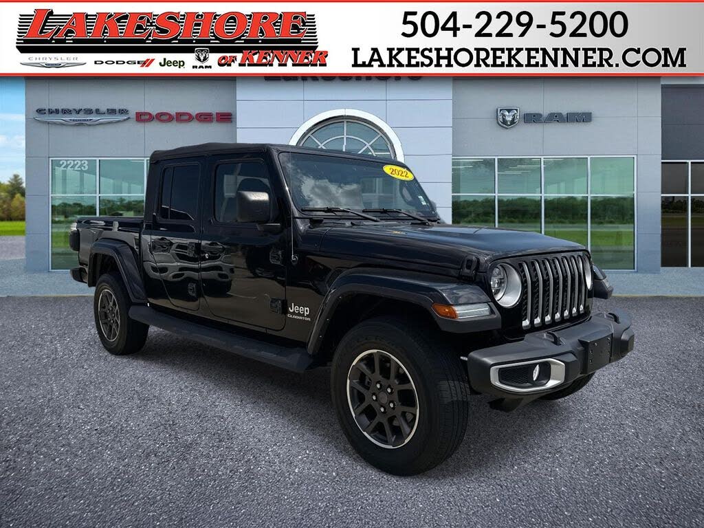 2022 Jeep Gladiator Overland Crew Cab 4WD