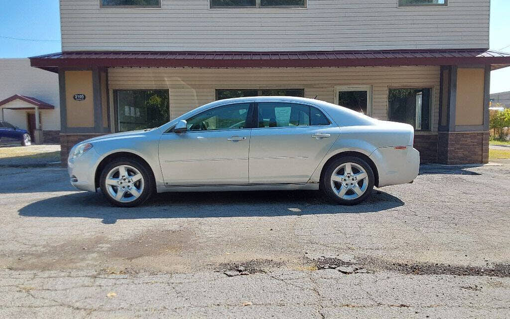 2009 Chevrolet Malibu 1LT FWD