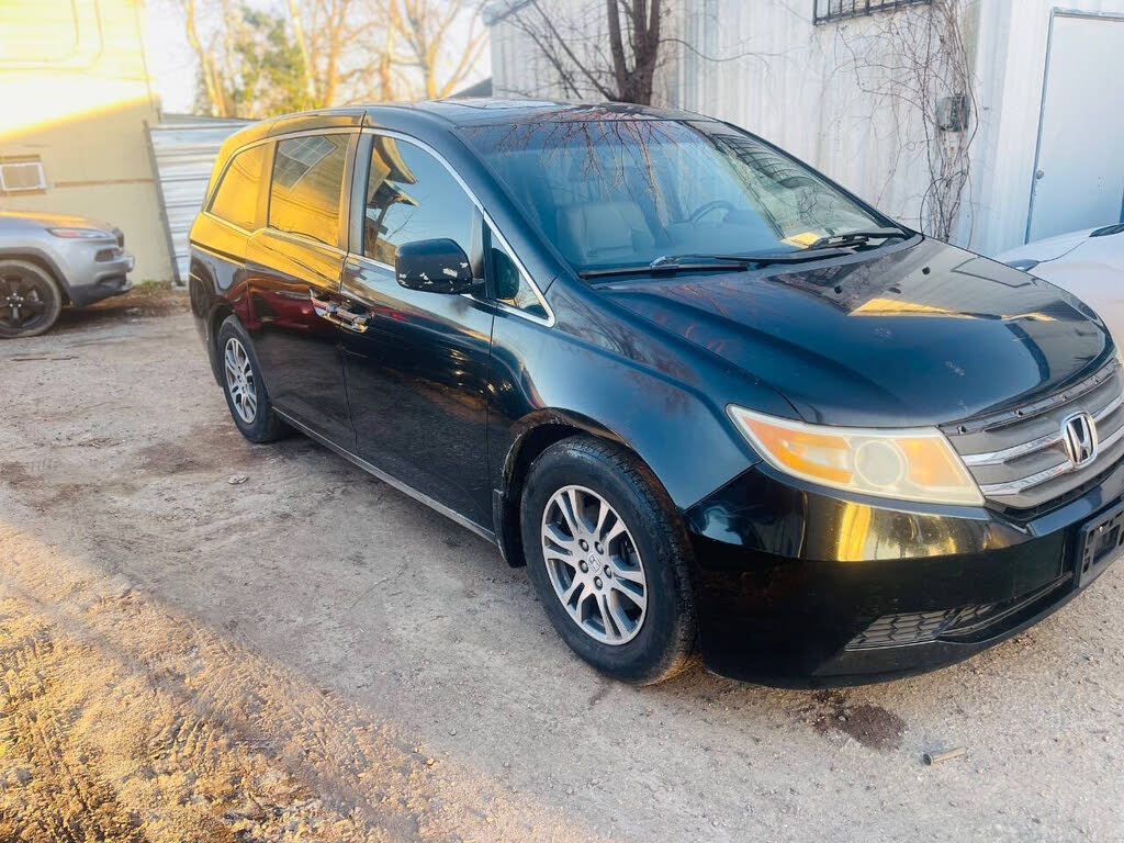 2013 Honda Odyssey EX-L FWD with Navigation