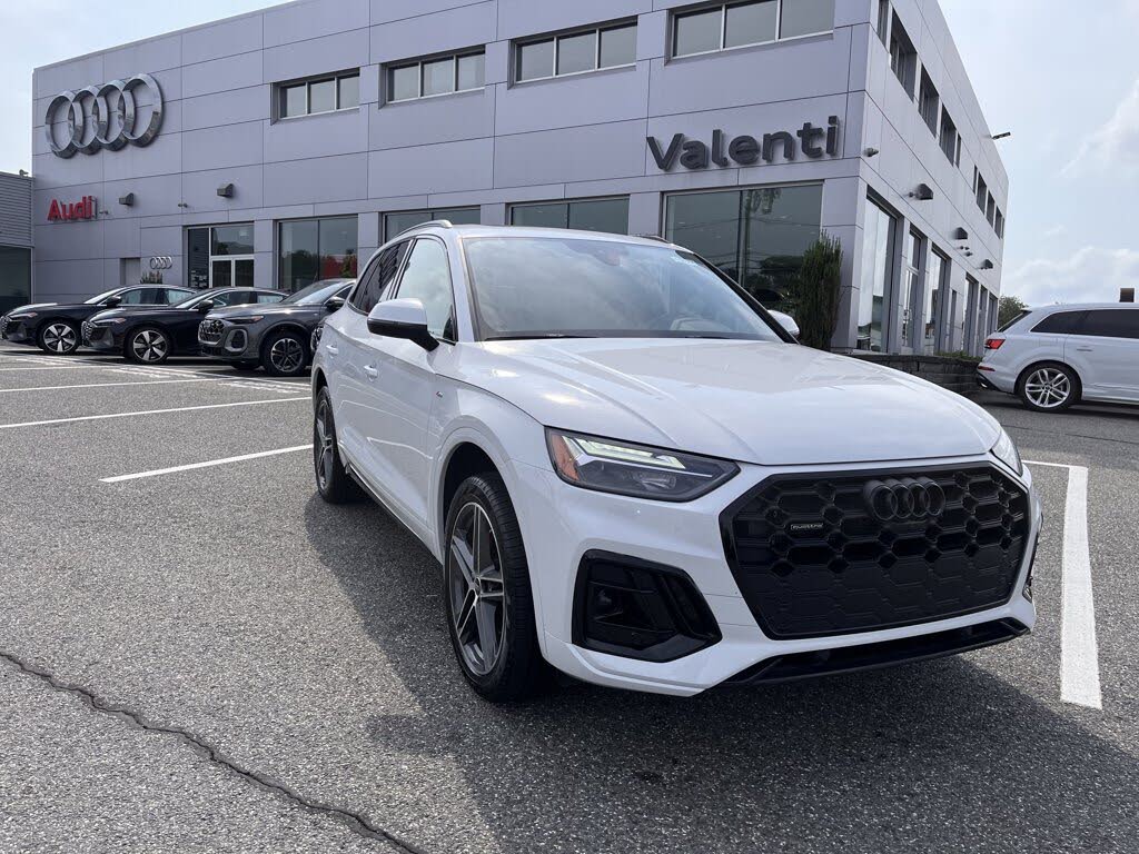 2025 Audi Q5 Hybrid Plug-in e quattro Premium Plus S Line  55 TFSI AWD