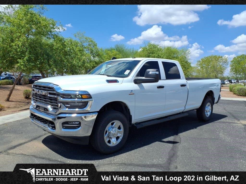 2026 RAM 3500 Tradesman Crew Cab LB 4WD