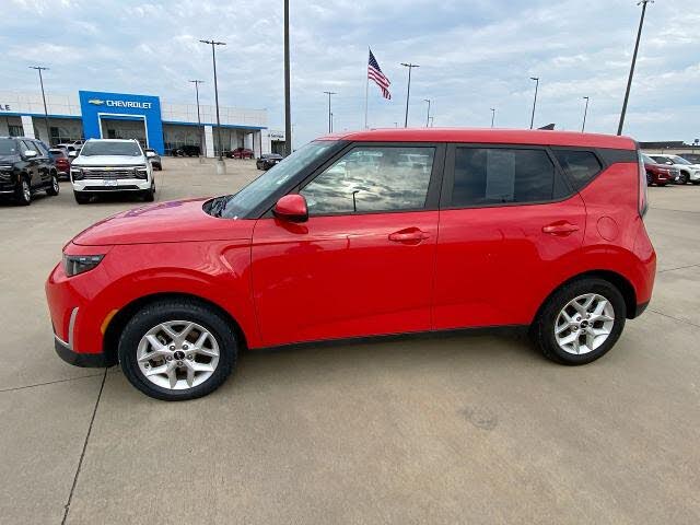 2025 Kia Soul S FWD