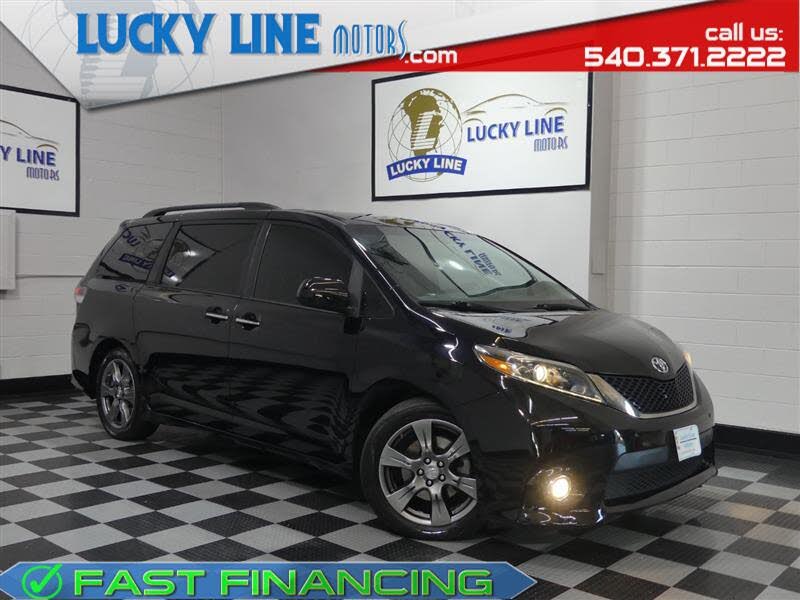 2017 Toyota Sienna SE Premium 8-Passenger FWD