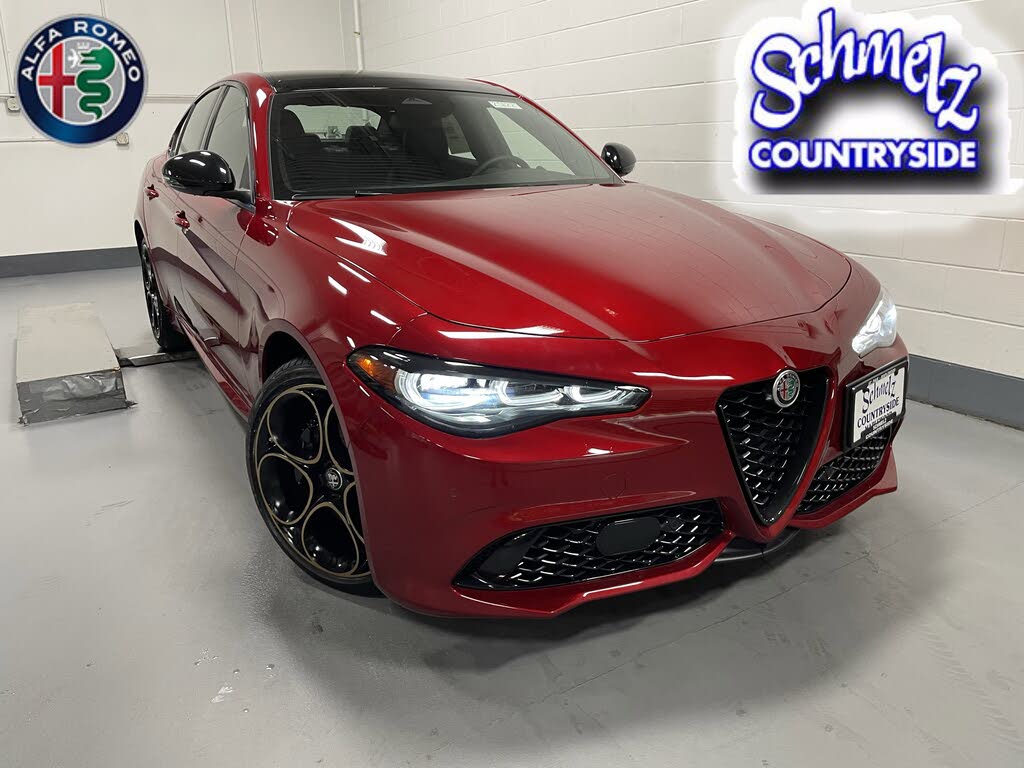 2025 Alfa Romeo Giulia Intensa AWD