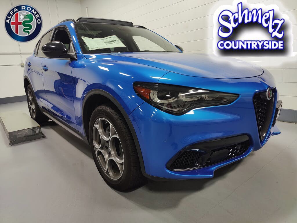 2025 Alfa Romeo Stelvio AWD