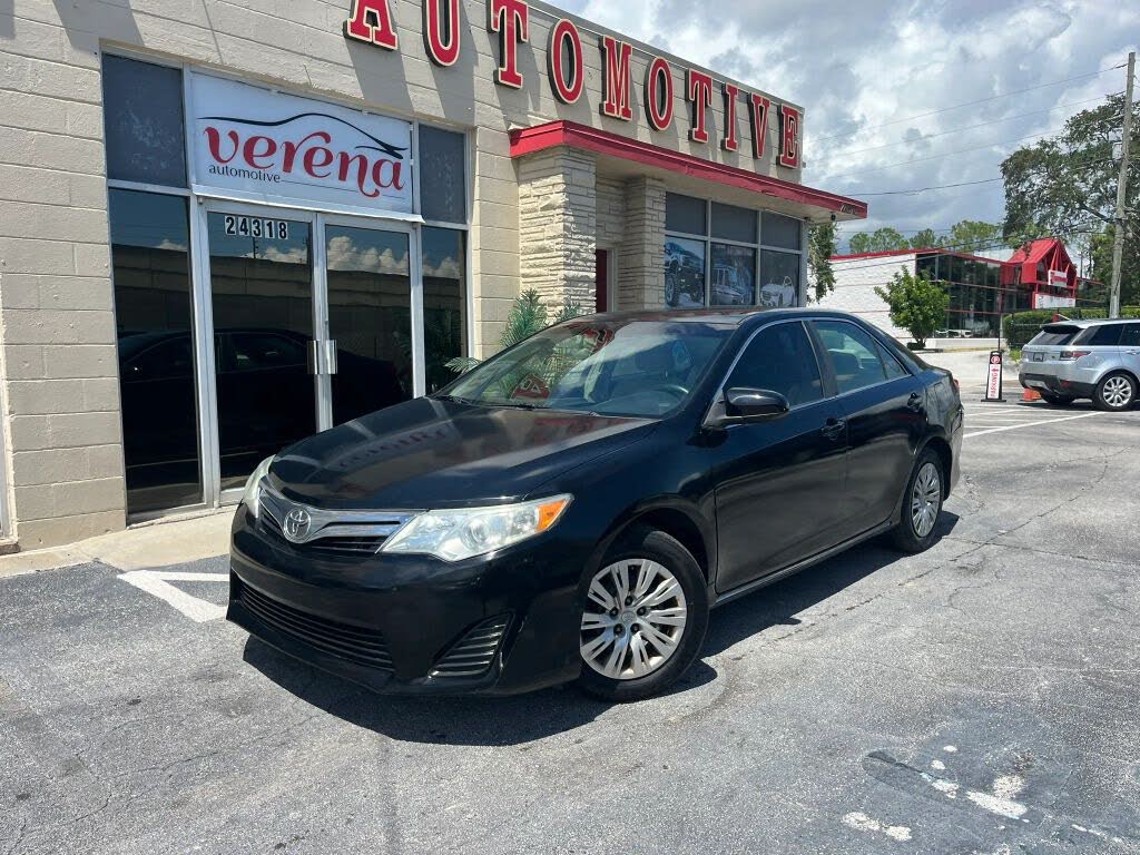 2013 Toyota Camry LE