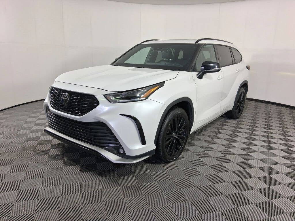2024 Toyota Highlander XSE AWD