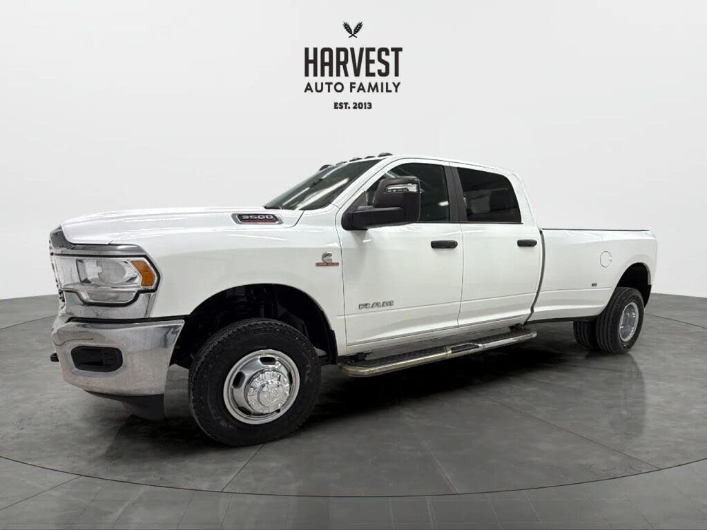 2024 RAM 3500 Big Horn Crew Cab LB DRW 4WD